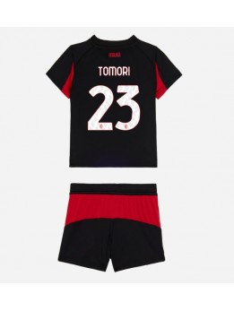 Billige AC Milan Fikayo Tomori #23 Hjemmedraktsett Barn 2025-26 Kortermet (+ Korte bukser)